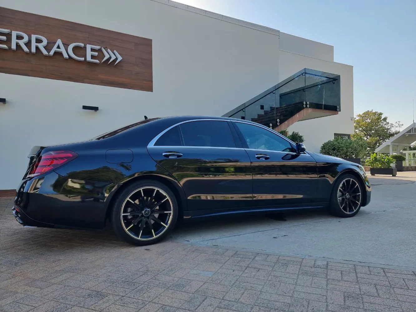 Прокат Mercedes S‑Класс W222 с водителем в Сочи
